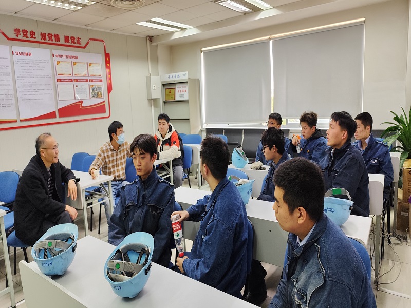 學院領導赴約克公司看望崗位實習學生