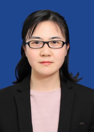 英語(yǔ)教研室副主任王麗