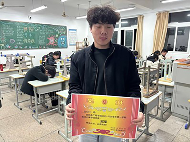 熱血賽場展風采 青春逐夢正當時