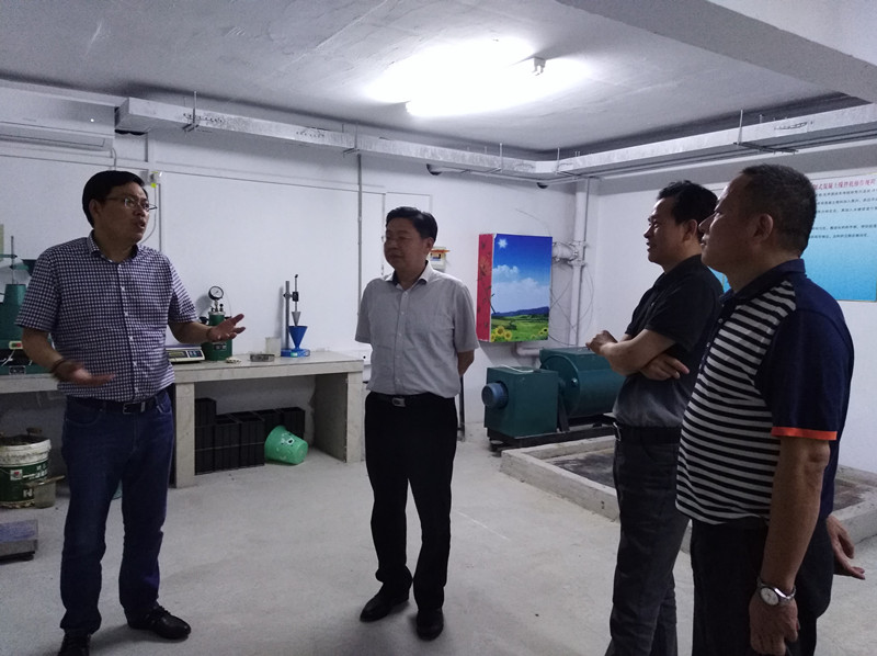 校企聯(lián)手 探索生產(chǎn)性實訓(xùn)基地建設(shè)新路