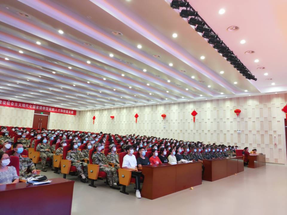 交通工程學(xué)院舉行2021級新生入學(xué)儀式