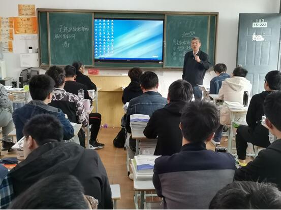 無(wú)錫貝斯特公司來(lái)學(xué)院召開(kāi)畢業(yè)生招聘宣講會(huì)