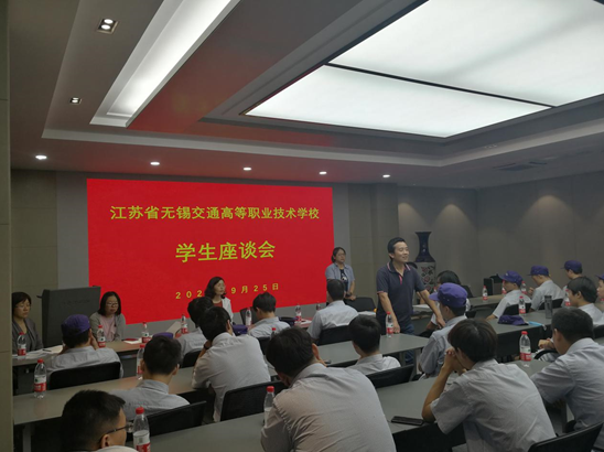 機械工程學院舉行工學交替學生座談會