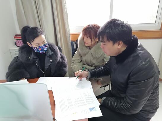 模具教研室積極準(zhǔn)備教學(xué)比賽相關(guān)工作