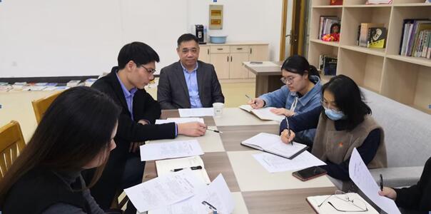 數(shù)模教研室黨支部召開2022年度組織生活會(huì)