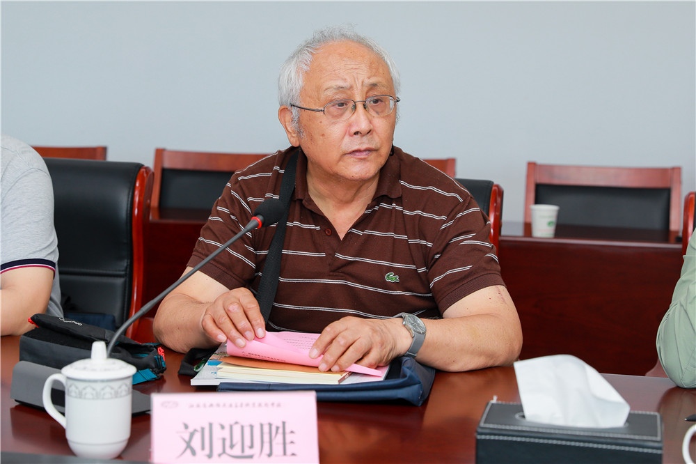 DLWY0850.jpg