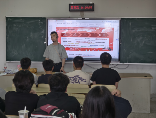 企業(yè)文化浸潤校園 榜樣力量引領(lǐng)成長 ——京東物流走進我校開展宣講活動